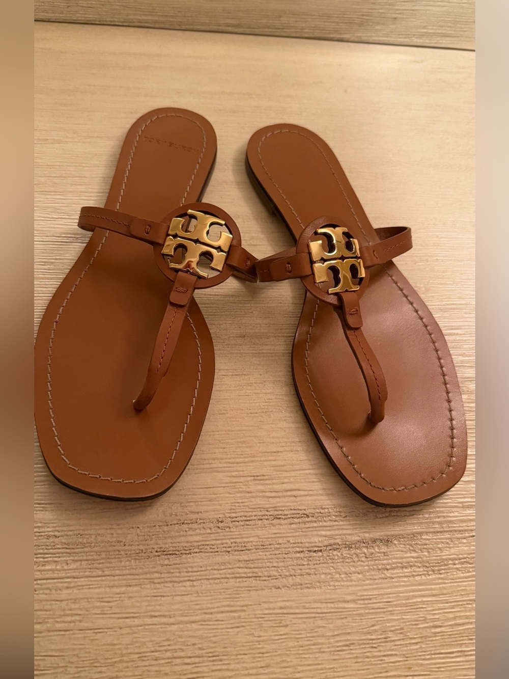 Tory Burch Mini Miller Jelly - Picture 4 of 4